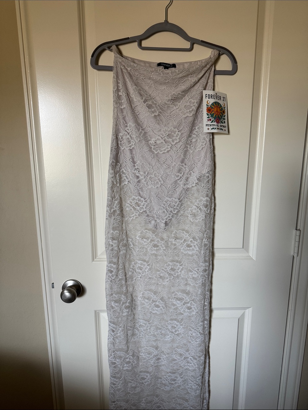 Forever 21 Ivory Lace tube dress
